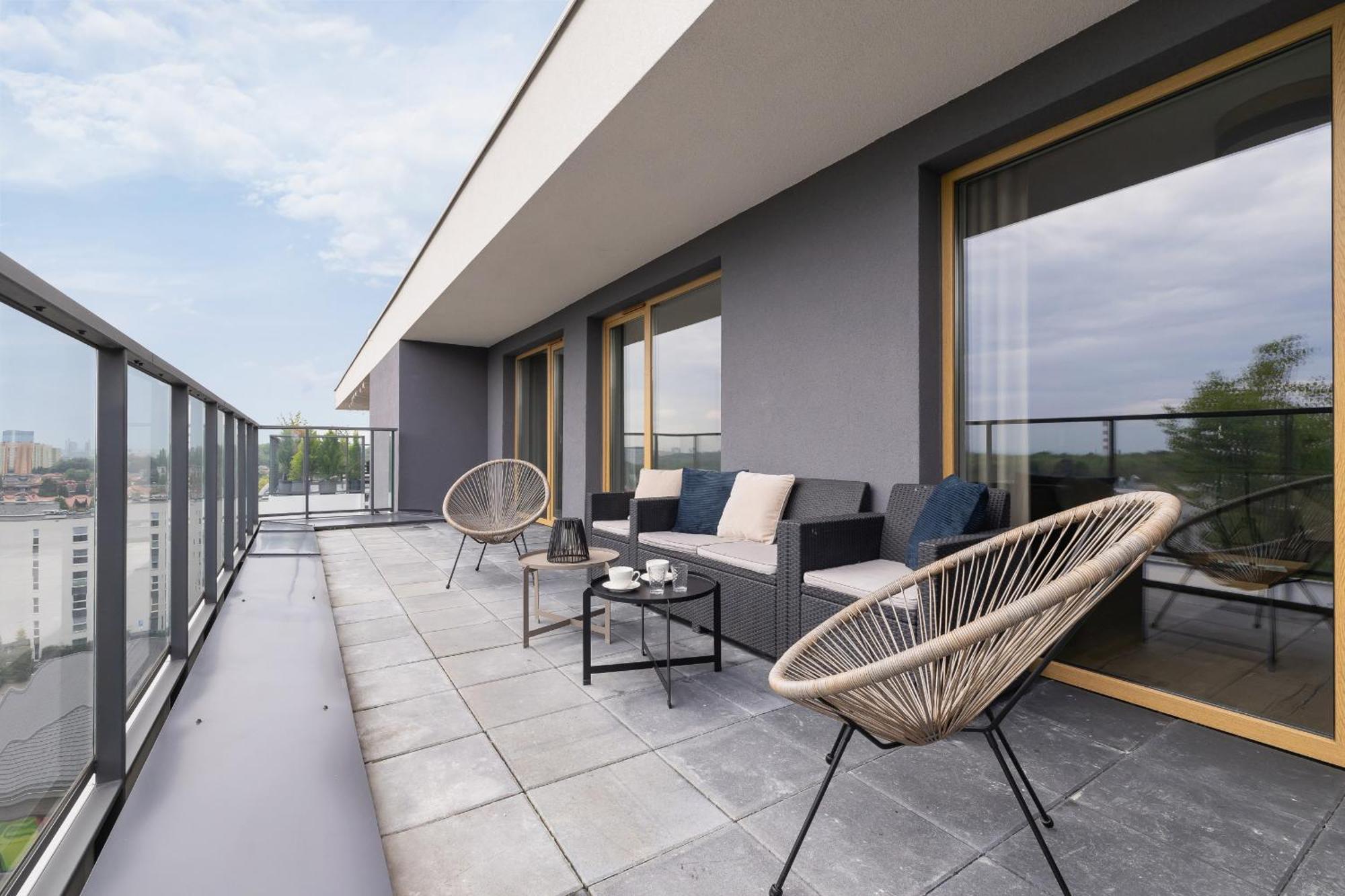 Stylowy Apartament Z Dwiema Sypialniami Balkonem I Parkingiem By Noclegi Renters كاتوفيتسه المظهر الخارجي الصورة