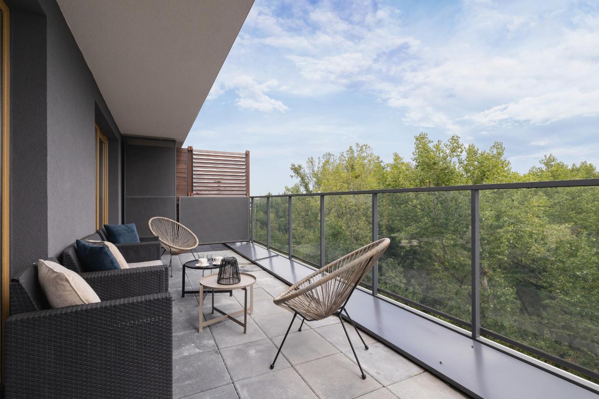 Stylowy Apartament Z Dwiema Sypialniami Balkonem I Parkingiem By Noclegi Renters كاتوفيتسه المظهر الخارجي الصورة